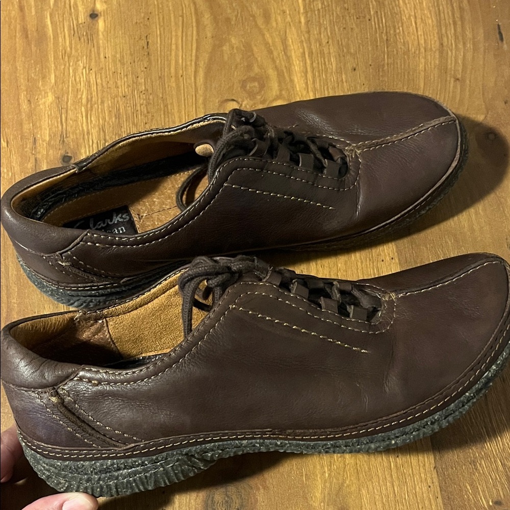 Clarks Men's Dark Brown Leather Oxfords
